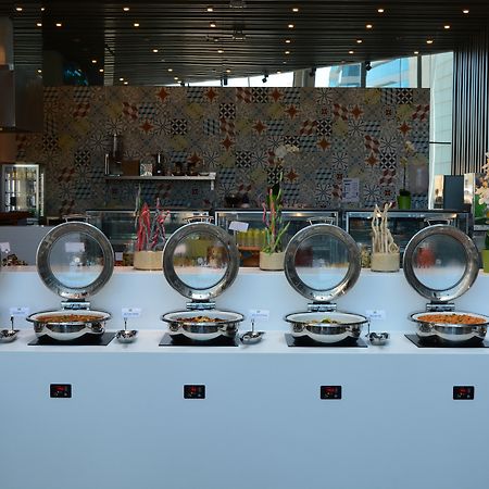 Ibis Styles Dubai Jumeira Экстерьер фото