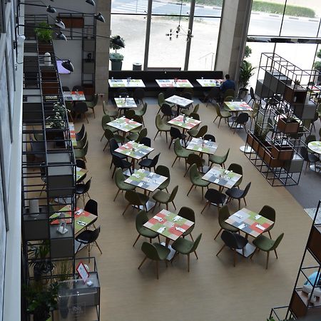 Ibis Styles Dubai Jumeira Экстерьер фото