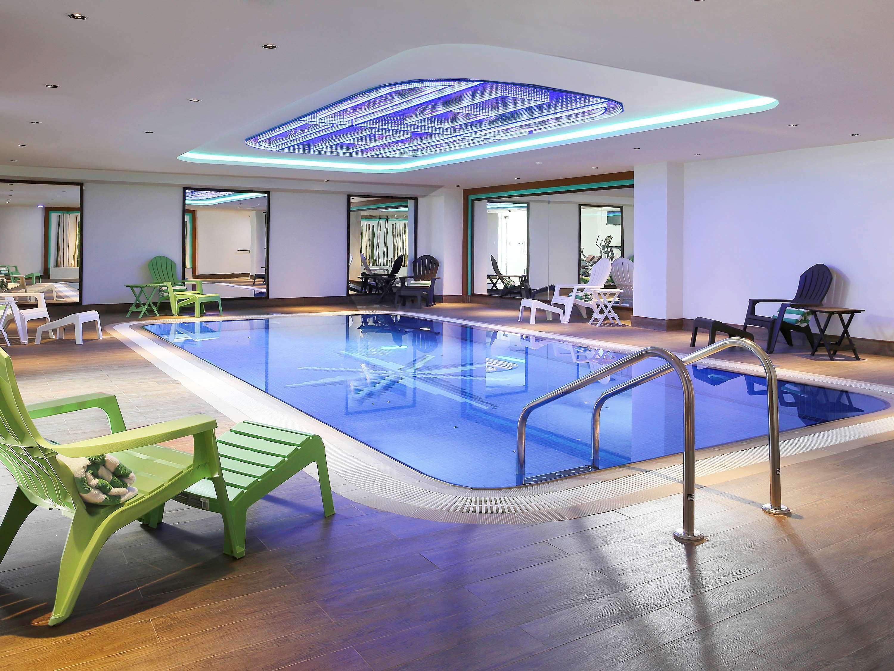 Ibis Styles Dubai Jumeira Экстерьер фото