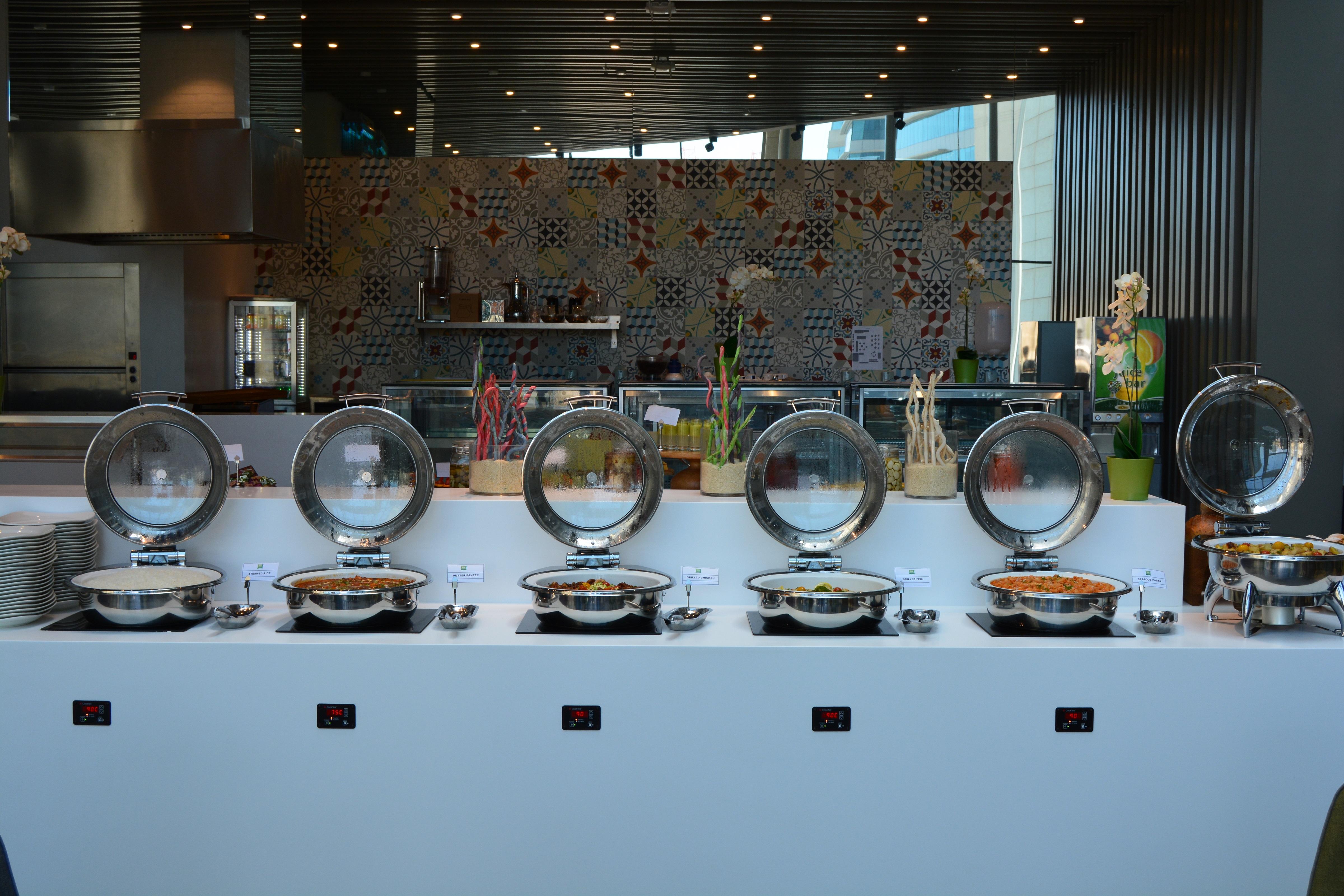 Ibis Styles Dubai Jumeira Экстерьер фото