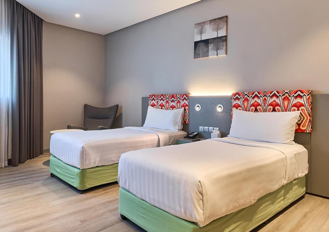 Ibis Styles Dubai Jumeira Экстерьер фото