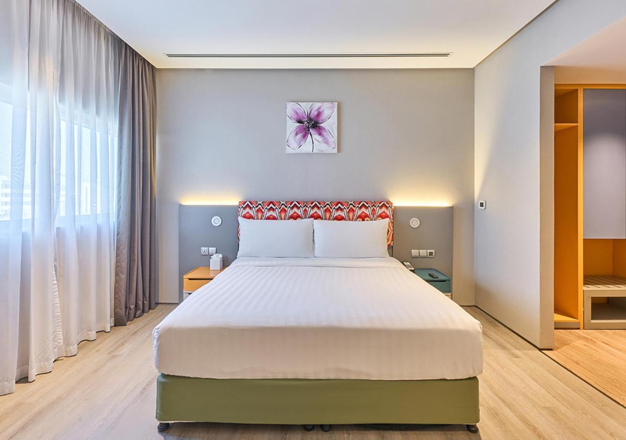 Ibis Styles Dubai Jumeira Экстерьер фото