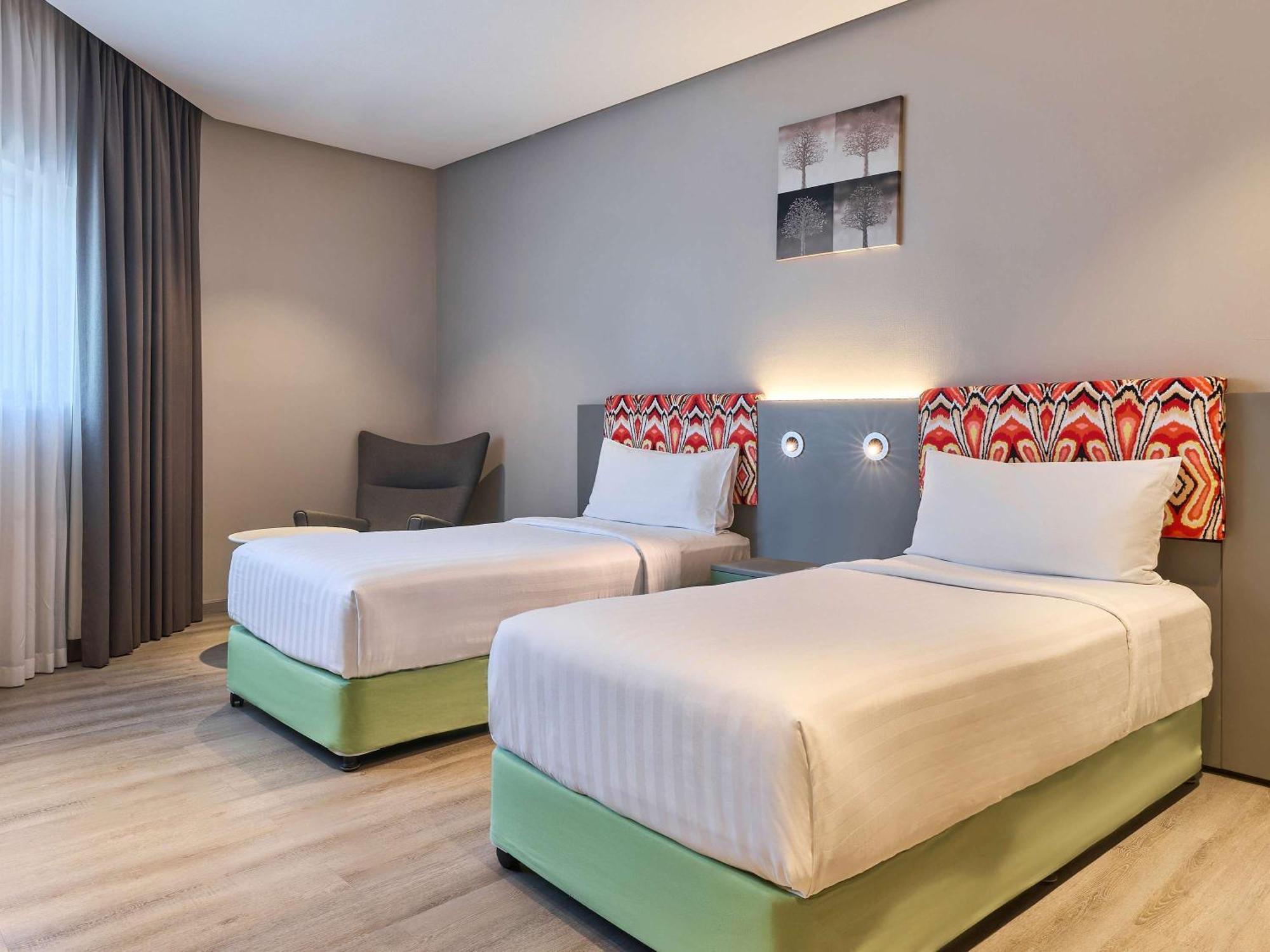 Ibis Styles Dubai Jumeira Экстерьер фото