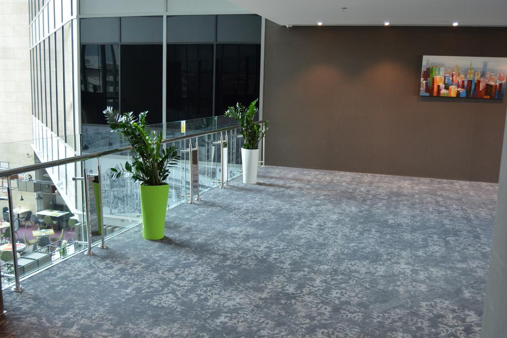 Ibis Styles Dubai Jumeira Экстерьер фото